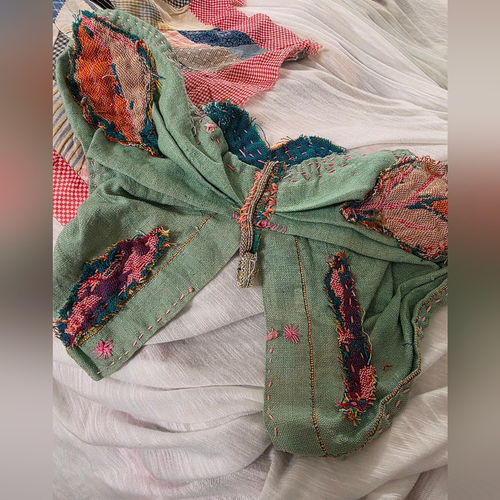 SOLD!!! JABOT BUTTERFLY🩷 IN PROGRESS🩷 OOAK 🩷MOSSIE ANNA ARTISAN DESIGN🩷NWT